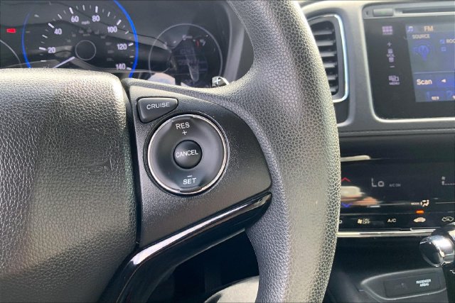 Used 2018 Honda HR-V EX image 22