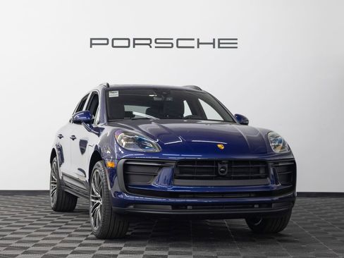 New 2026 Porsche Macan AWD/4WD image 9