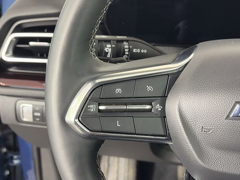 Certified 2024 Chevrolet Traverse Z71 image 31