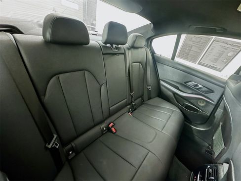 Used 2020 BMW 330i xDrive Sedan w/ Convenience Package image 28