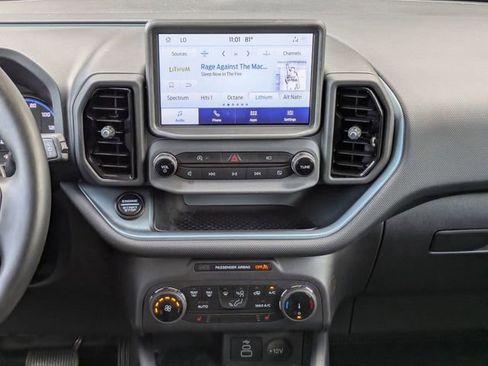 Used 2024 Ford Bronco Sport Badlands image 19