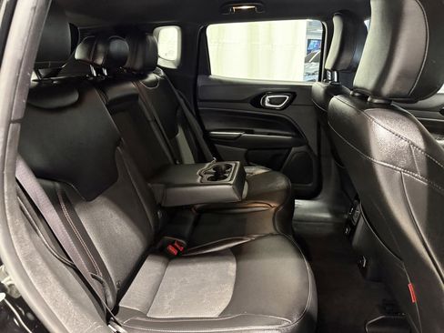 Used 2024 Jeep Compass Trailhawk image 26