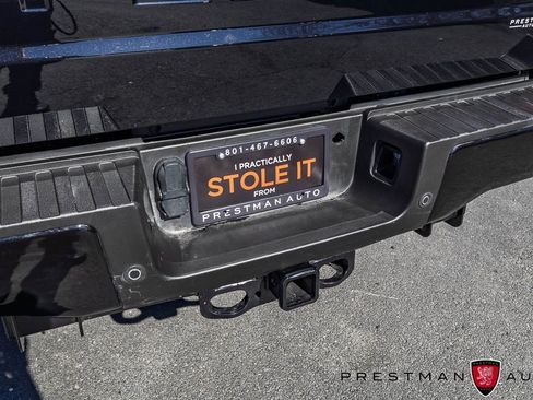 Used 2026 Ford F250 Lariat w/ Tremor Off-Road Package image 10