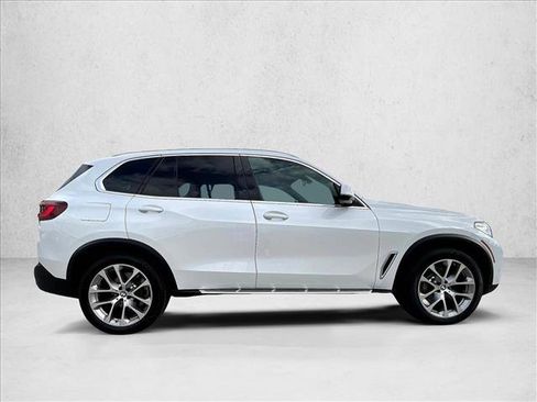 Used 2022 BMW X5 xDrive40i image 5