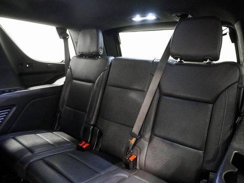 Used 2023 Chevrolet Tahoe LT image 18