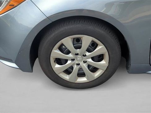 Certified 2025 Toyota Corolla LE w/ Convenience Package FWD image 30