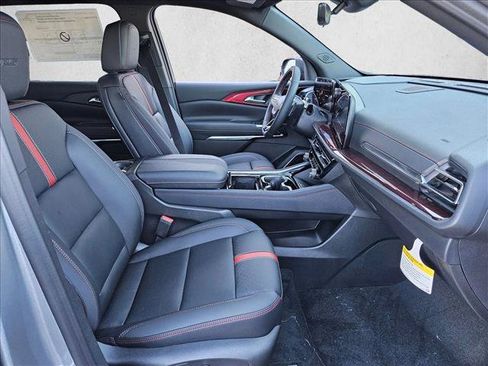 New 2026 Chevrolet Traverse RS FWD image 17