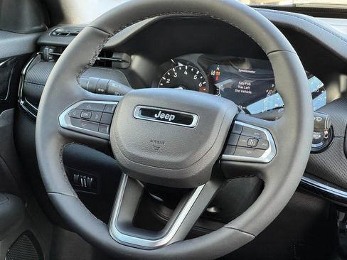 New 2026 Jeep Compass Latitude AWD/4WD image 10