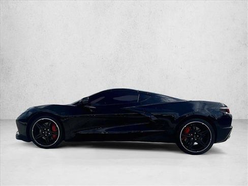 Used 2021 Chevrolet Corvette Stingray Coupe w/ Z51 Performance Package RWD image 6