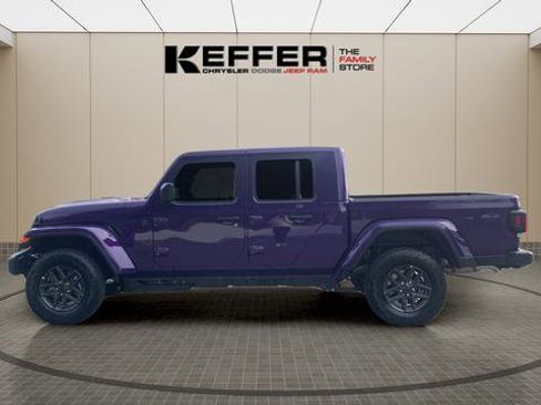 New 2026 Jeep Gladiator Sport image 2