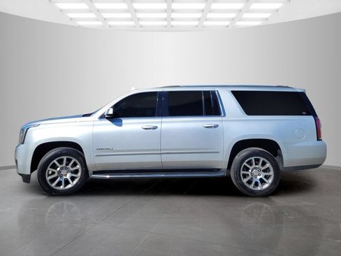 Used 2019 GMC Yukon XL Denali RWD image 8