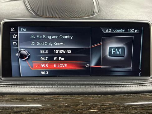 Used 2017 BMW X5 xDrive50i image 7