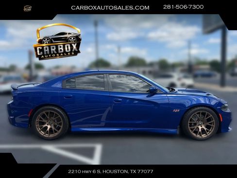 Used 2020 Dodge Charger Scat Pack w/ Plus Group RWD image 6