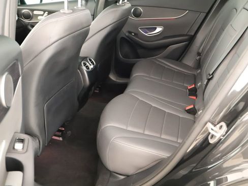 Used 2022 Mercedes-Benz GLC 300 GLC 300 image 28