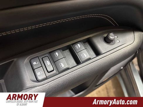 Used 2022 Jeep Compass Altitude w/ Convenience Group image 8