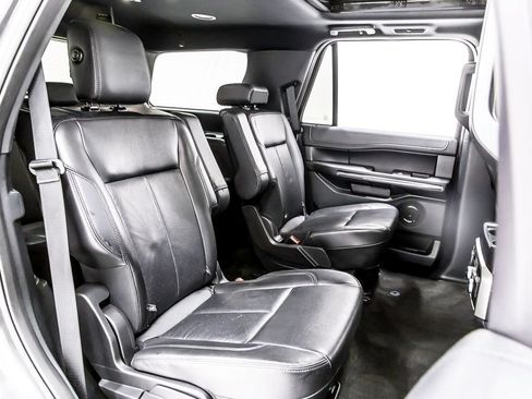 Used 2020 Ford Expedition XLT w/ Equipment Group 202A RWD image 34