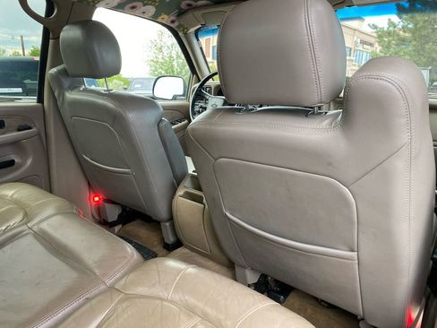 Used 2001 Chevrolet Silverado 2500 LS w/ Off-Road Skid Plate Pkg AWD/4WD image 32