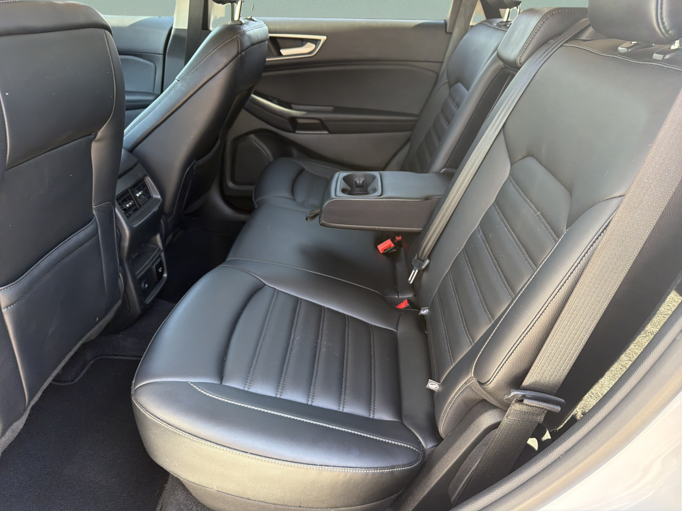 Used 2024 Ford Edge SEL w/ Convenience Package AWD/4WD image 29