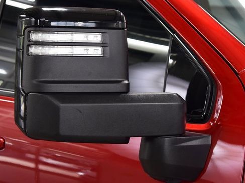 Used 2024 GMC Sierra 2500 AT4 w/ AT4 Premium Plus Package image 18