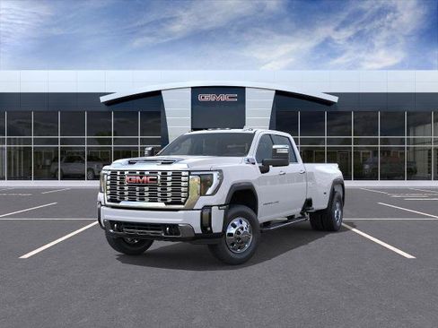 New 2026 GMC Sierra 3500 Denali w/ Denali Reserve Package image 26
