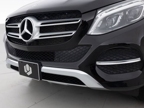 Used 2019 Mercedes-Benz GLE 400 4MATIC image 15