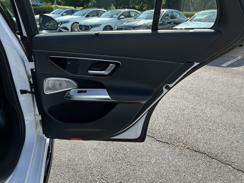 New 2026 Mercedes-Benz E 53 AMG e 4MATIC Wagon image 41