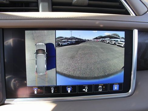 Used 2024 GMC Yukon Denali image 35