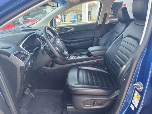 Used 2020 Ford Edge SEL w/ Convenience Package image 6