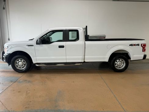 Used 2018 Ford F150 XL w/ Equipment Group 101A Mid AWD/4WD image 2