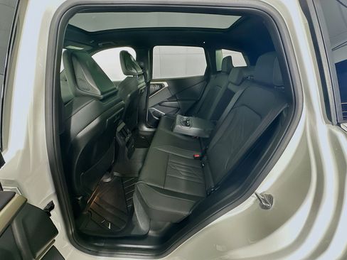 Used 2025 BMW X3 xDrive30i w/ Premium Package image 28