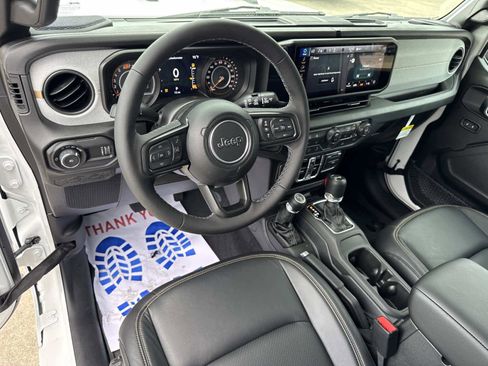 New 2025 Jeep Wrangler Sport S image 36