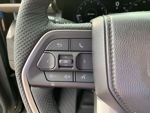 New 2025 Toyota Tacoma Limited AWD/4WD image 25