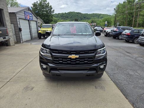 Used 2021 Chevrolet Colorado LT w/ Safety Package image 3