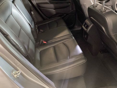 Used 2024 GMC Terrain SLT FWD image 39