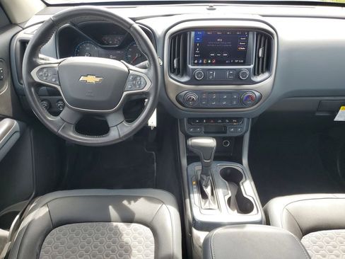 Used 2019 Chevrolet Colorado Z71 AWD/4WD image 23