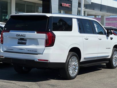 New 2026 GMC Yukon XL Elevation w/ Elevation Premium Package