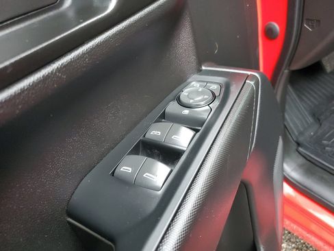 Used 2023 Chevrolet Silverado 1500 Custom RWD image 16