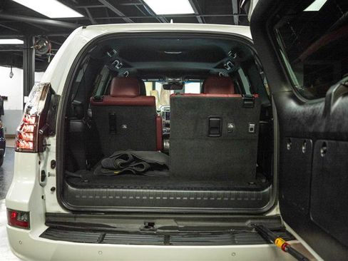 Used 2021 Lexus GX 460 Premium image 7