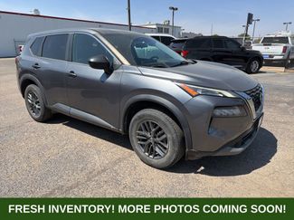 Used 2022 Nissan Rogue S video 1