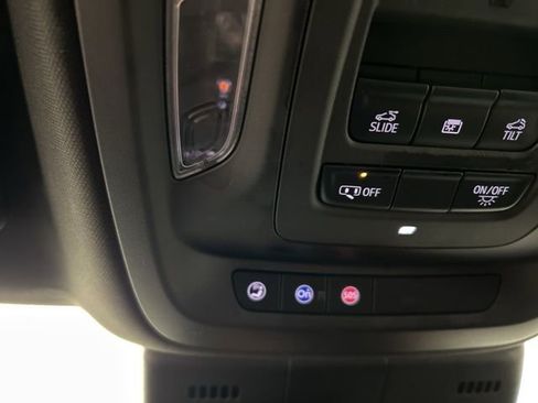 Used 2025 Cadillac CT5 Sport image 12