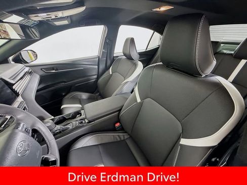 Certified 2026 Toyota Camry SE FWD image 5