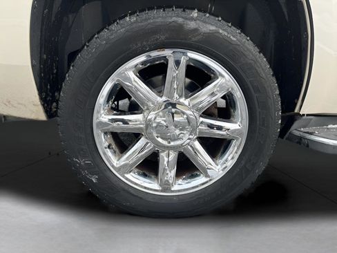 Used 2013 GMC Yukon Denali image 15