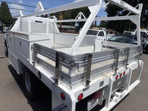 Used 2024 Ford F350 XL w/ XL Chrome Package AWD/4WD image 16