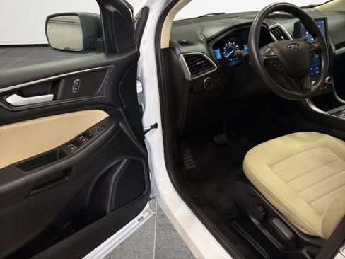 Used 2022 Ford Edge SE w/ Cargo Accessory Package image 10