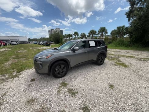 Used 2026 Nissan Rogue SV AWD/4WD image 7