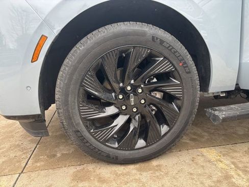 New 2025 Lincoln Navigator Reserve w/ Jet Appearance Package AWD/4WD image 47