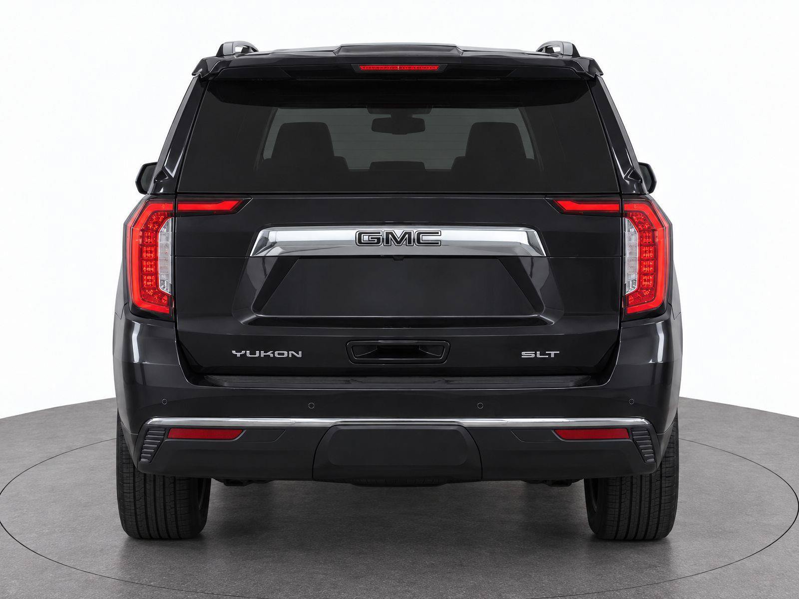 Used 2023 GMC Yukon SLT RWD image 7