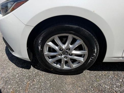 Used 2014 MAZDA MAZDA3 i Touring FWD image 11