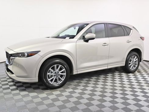 Used 2025 MAZDA CX-5 AWD 2.5 S w/ Preferred Package image 2