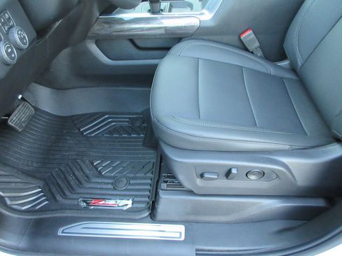 New 2026 Chevrolet Silverado 1500 LTZ w/ LTZ Premium Package image 24